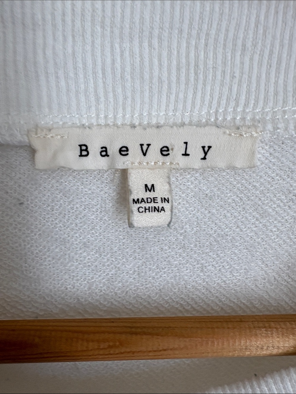 White Cropped Sweatshirt with Silver Fringe & Pink Sequin Stars - Picture 4 of 5